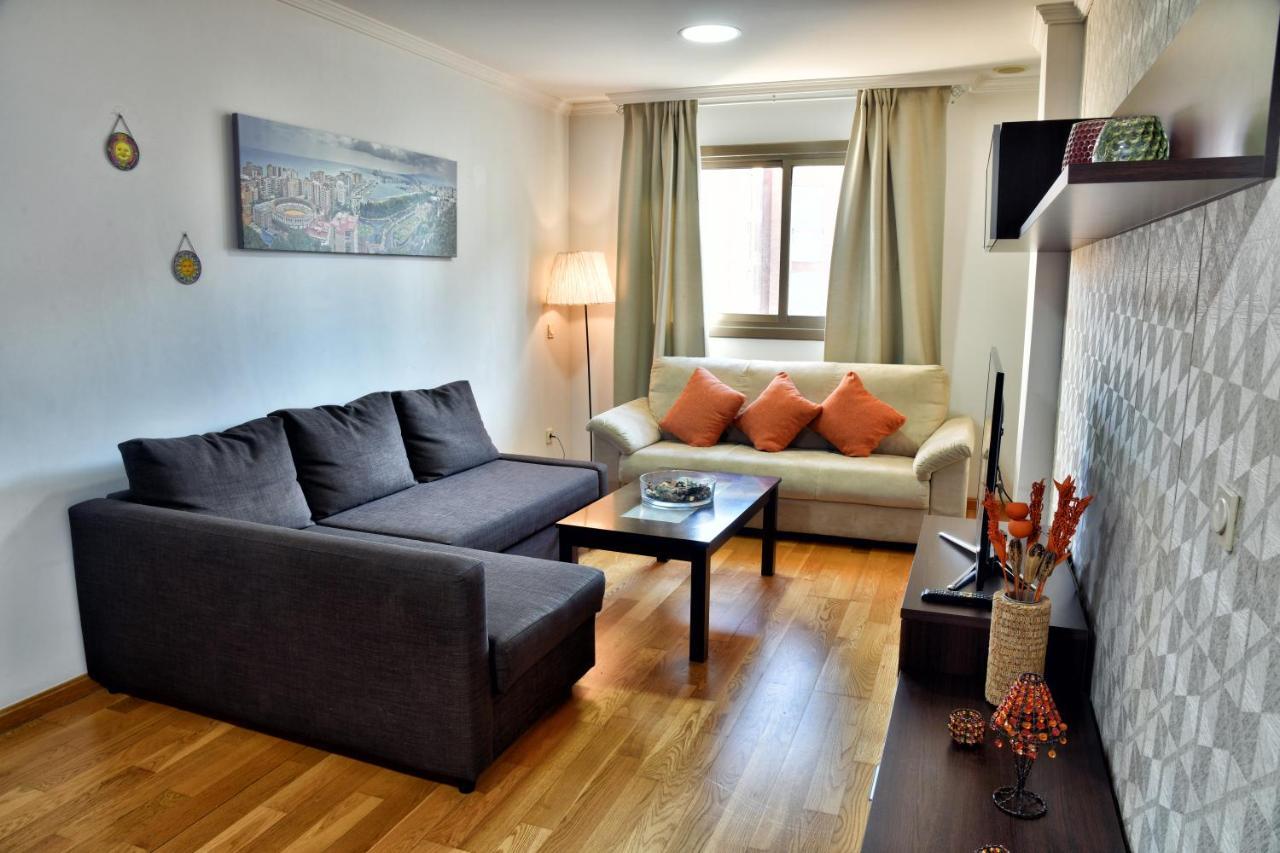 Wonderstays Apartamentos La Estacion Málaga Esterno foto