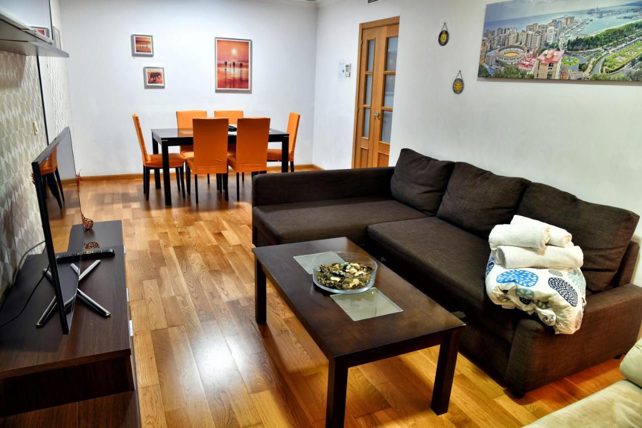 Wonderstays Apartamentos La Estacion Málaga Esterno foto