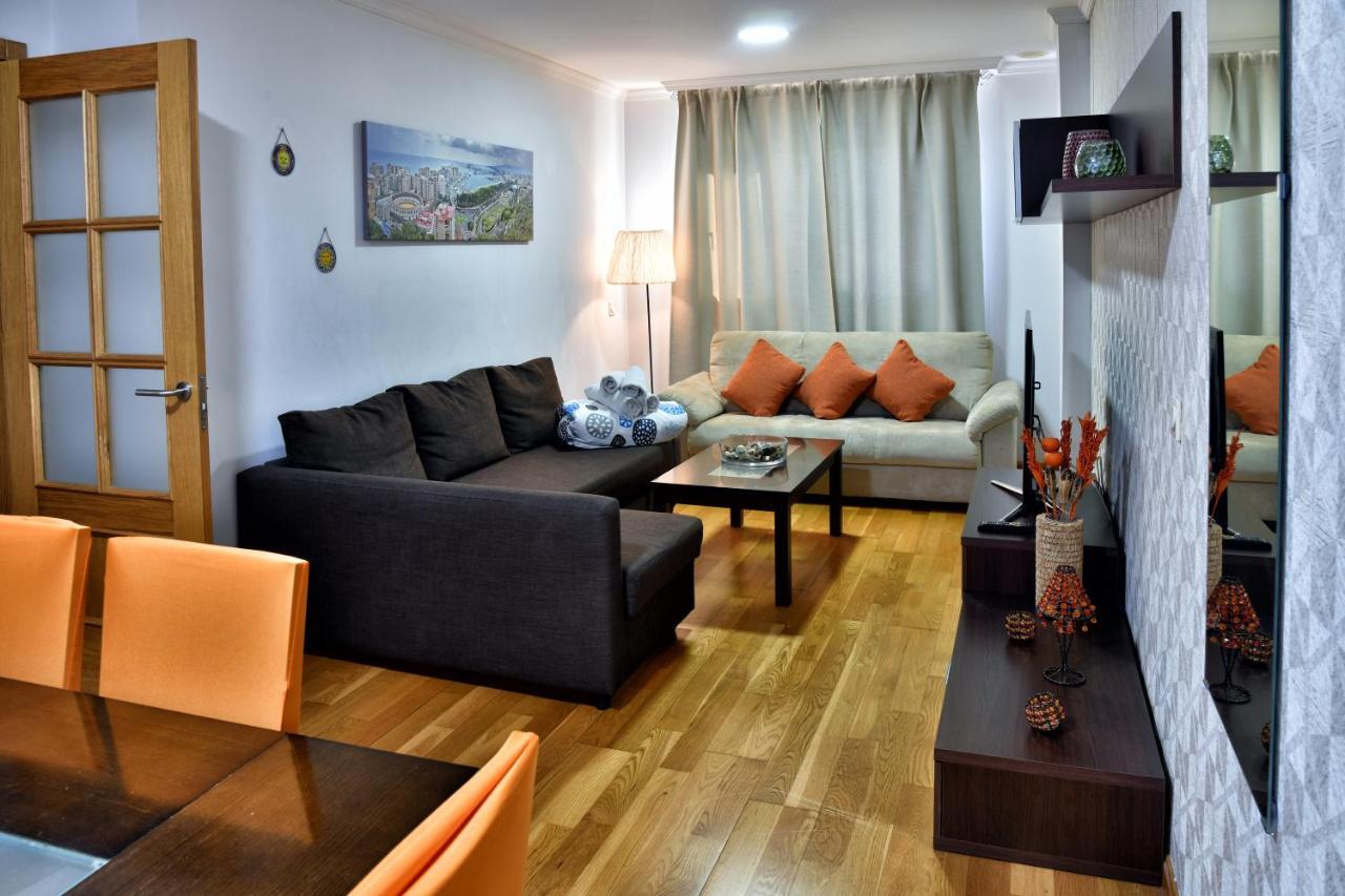 Wonderstays Apartamentos La Estacion Málaga Esterno foto