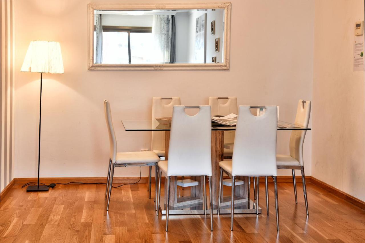 Wonderstays Apartamentos La Estacion Málaga Esterno foto
