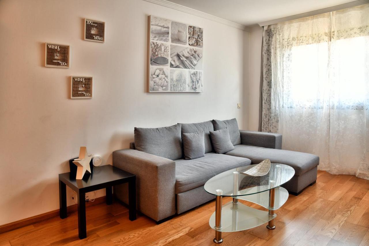 Apartamentos La Estacion Málaga Esterno foto