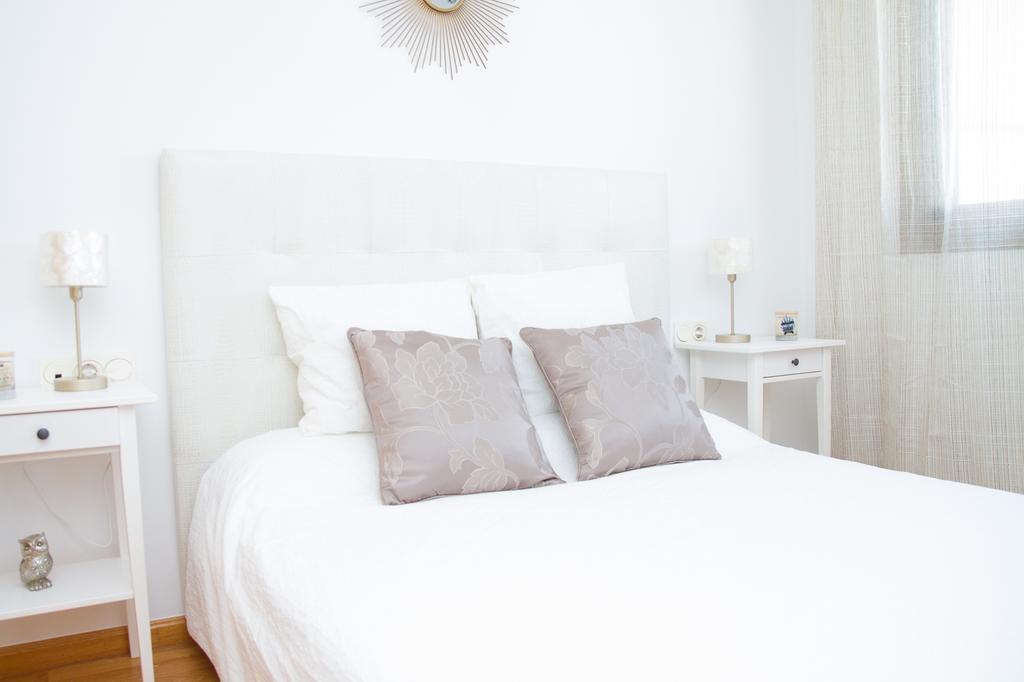 Wonderstays Apartamentos La Estacion Málaga Esterno foto
