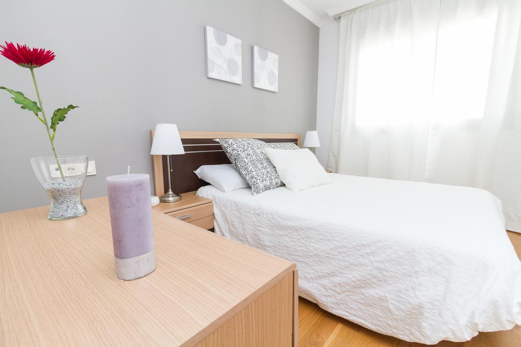 Wonderstays Apartamentos La Estacion Málaga Esterno foto