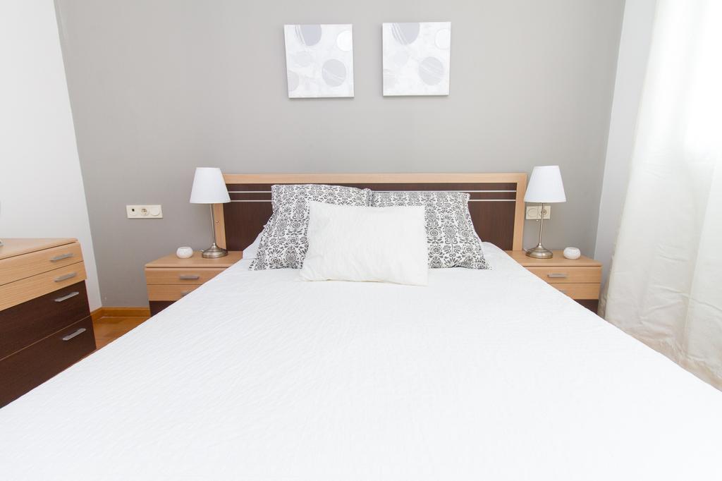 Wonderstays Apartamentos La Estacion Málaga Esterno foto