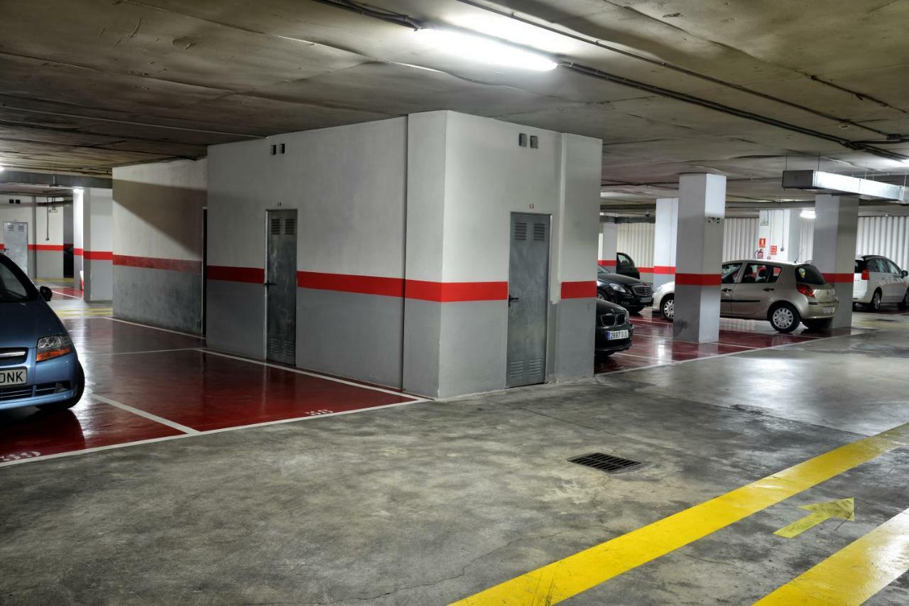 Wonderstays Apartamentos La Estacion Málaga Esterno foto